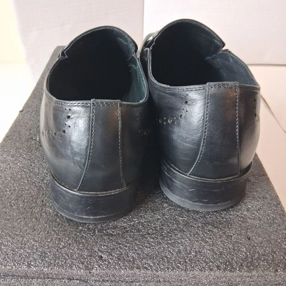 Carrucci Burnished Calfskin Slip-On Dress Shoe Loafers for Men Size 12 US USED
